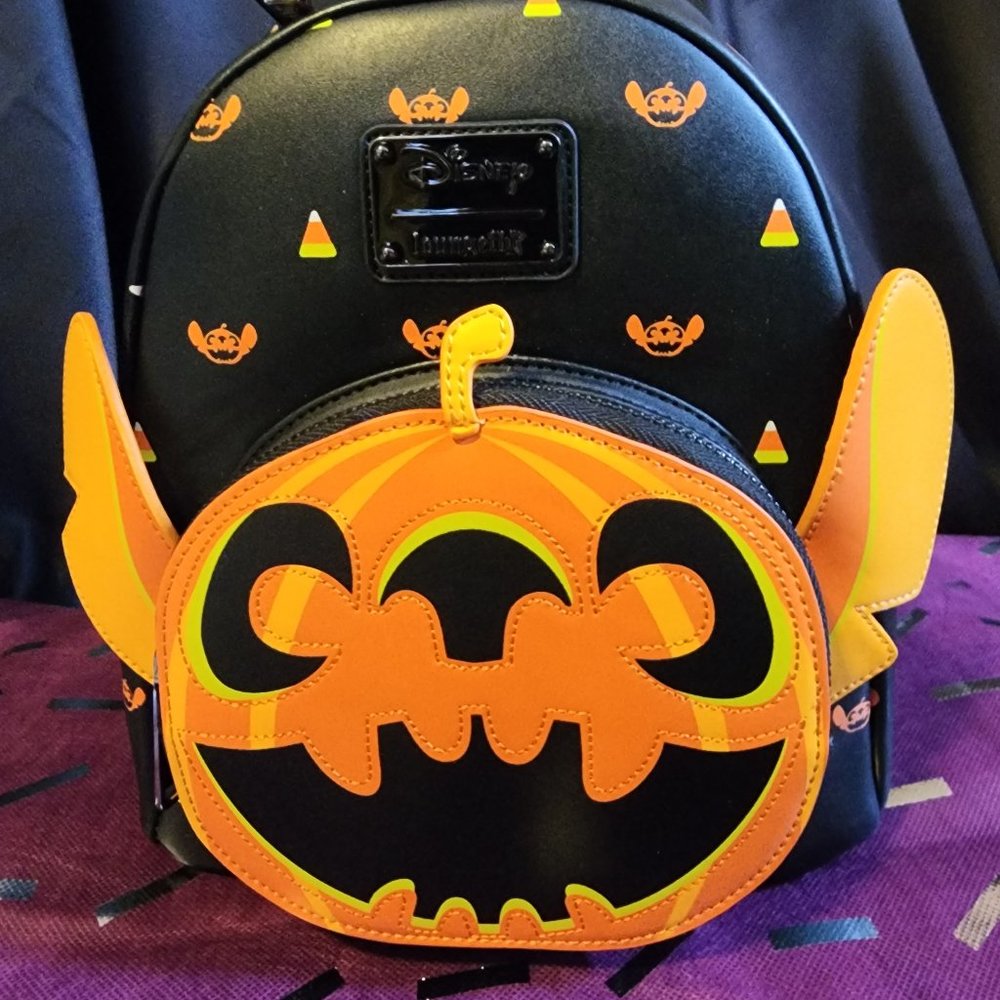 BNWT Stitch Pumpkin Halloween Loungefly Mini Backpack